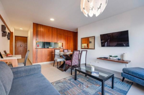 Apt Moderno 2 DRM with KING Bed in Miraflores